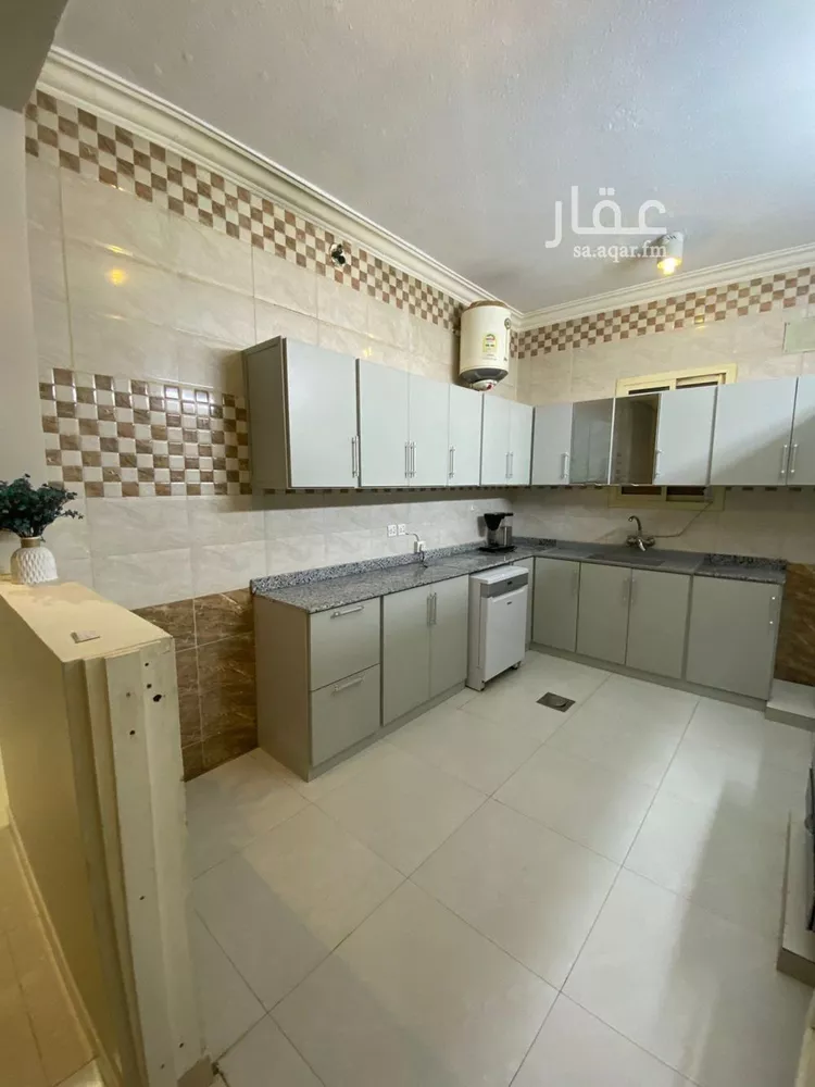 شقة للإيجار في شارع بريدة, حي ظهرة لبن, مدينة الرياض, منطقة الرياض صورة 2