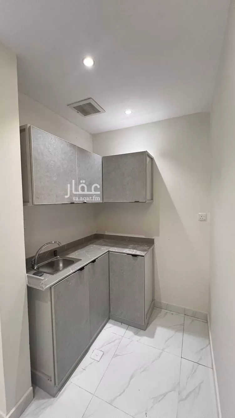 شقة للإيجار في شارع جنادة بن مالك, حي العوالي, مدينة الرياض, منطقة الرياض صورة 3