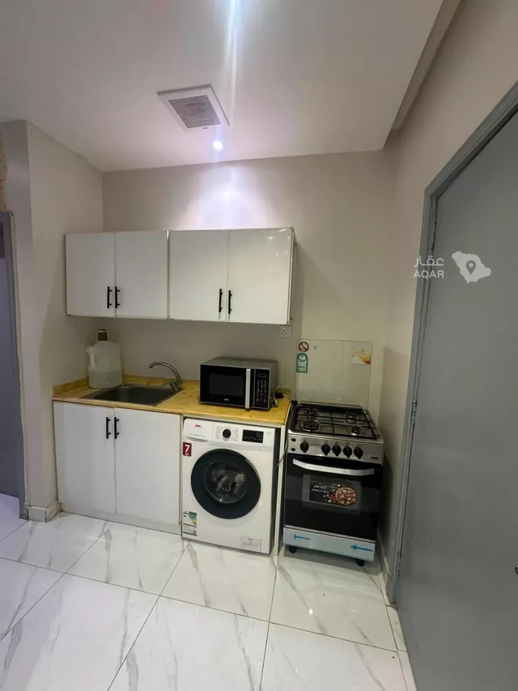 شقة للإيجار في شارع مصافي, حي ظهرة لبن, مدينة الرياض, منطقة الرياض 5