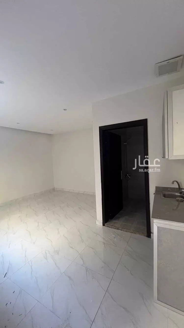 شقة للإيجار في شارع جنادة بن مالك, حي العوالي, مدينة الرياض, منطقة الرياض صورة 2