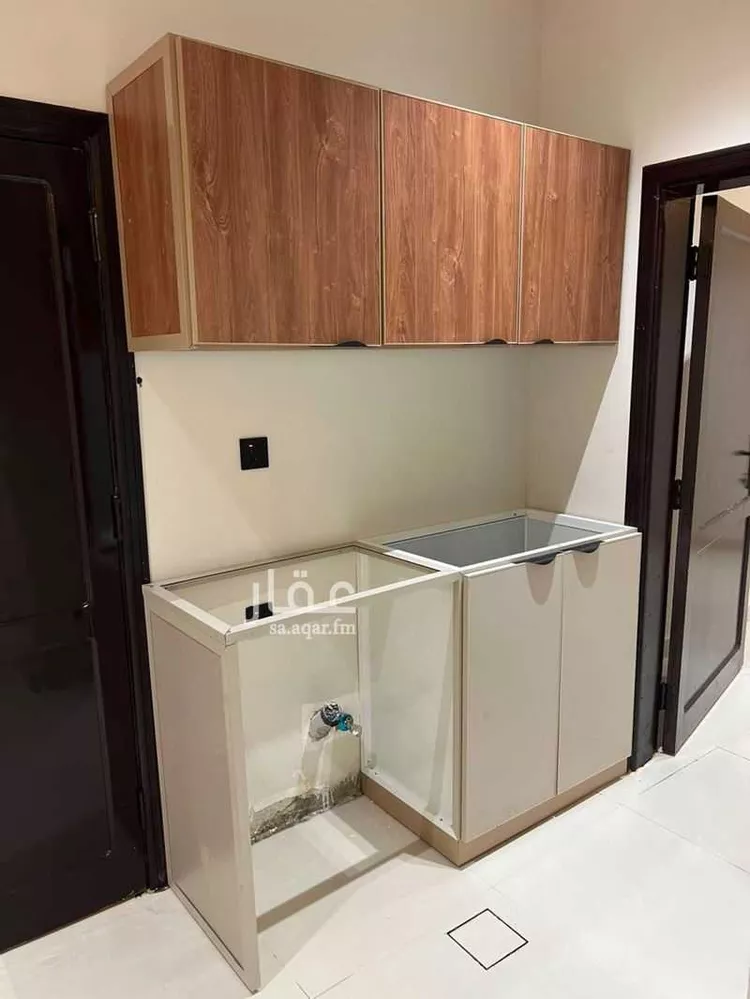 شقة للإيجار في شارع عنيزة, حي الريان, مدينة الرياض, منطقة الرياض صورة 3