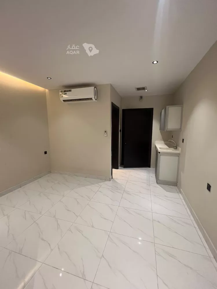 شقة للإيجار في شارع ابي سفيان بن حرب, حي مغرزات, مدينة الرياض, منطقة الرياض صورة 2