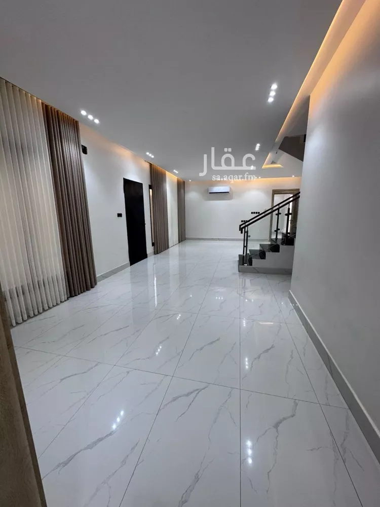 فيلا للإيجار في شارع أم أيمن المحدثة, حي العريجاء الغربي, مدينة الرياض, منطقة الرياض صورة 3