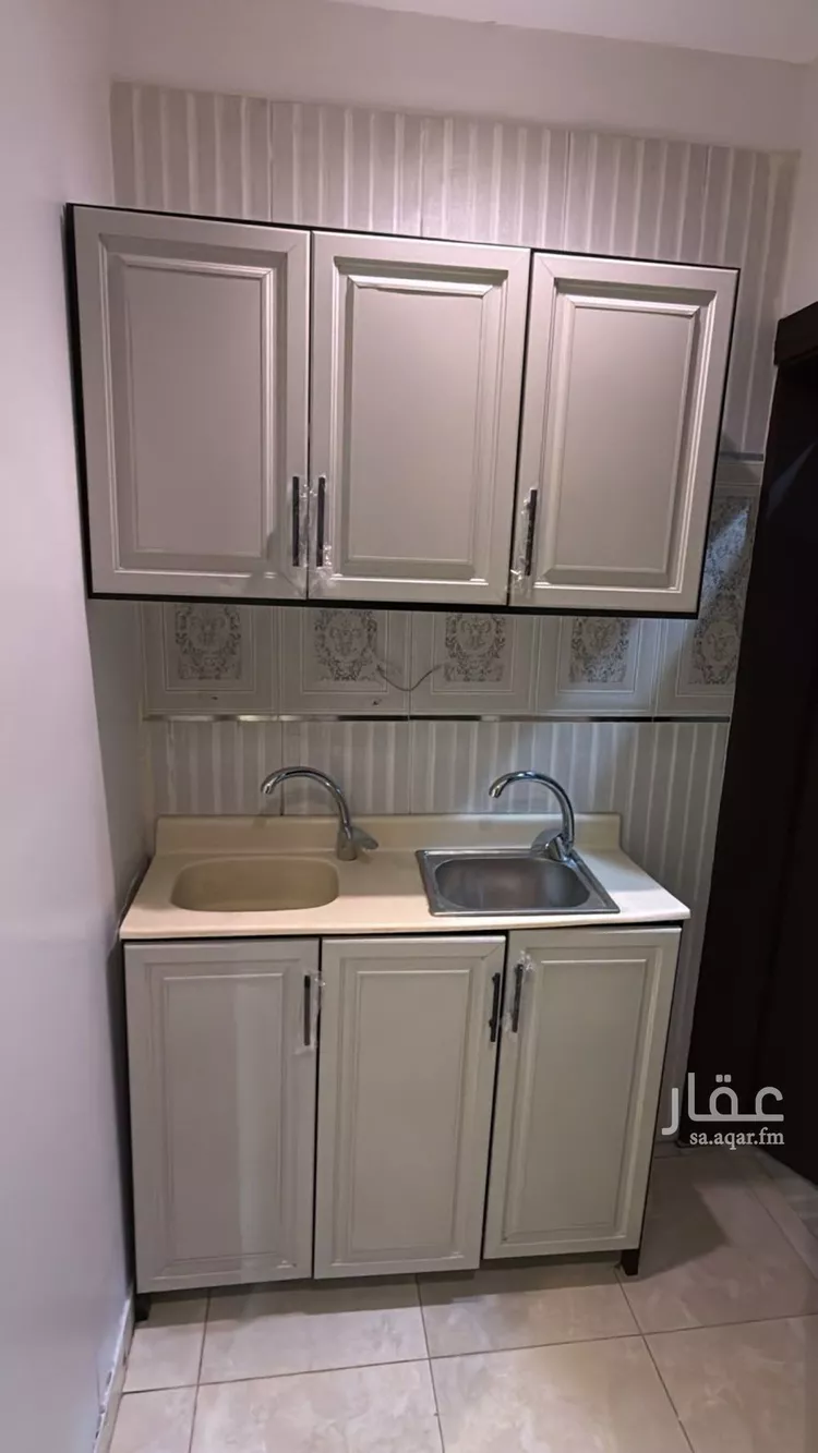 شقة للإيجار في شارع الحوية, حي لبن, مدينة الرياض, منطقة الرياض