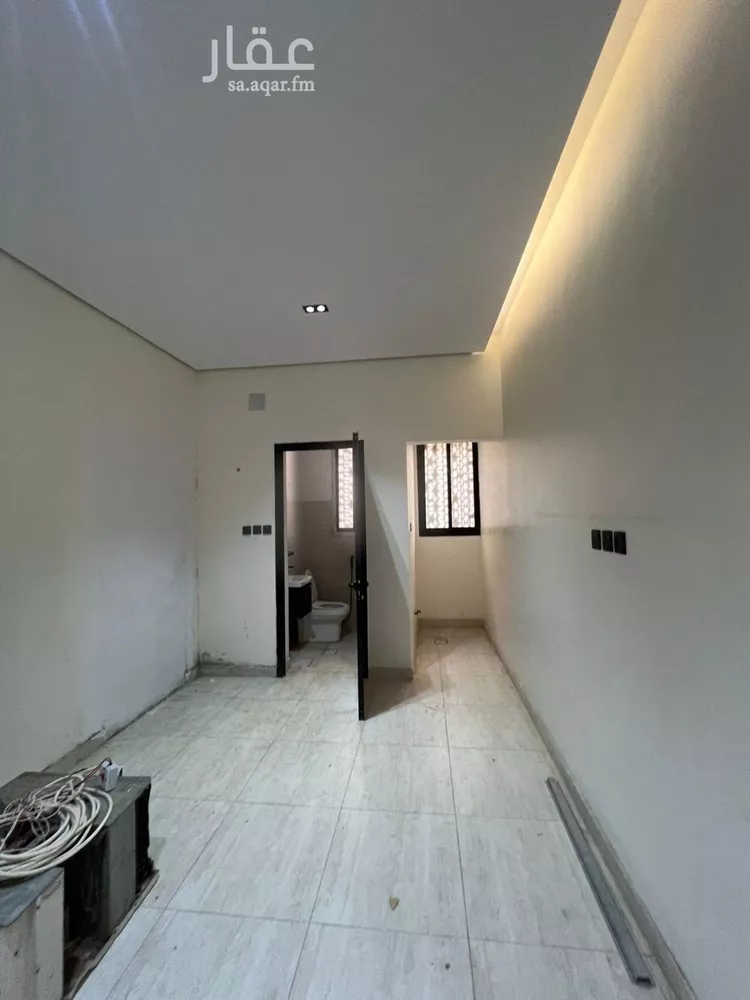 عمارة للبيع في شارع تمرة, حي الصالحية, مدينة الرياض, منطقة الرياض 8