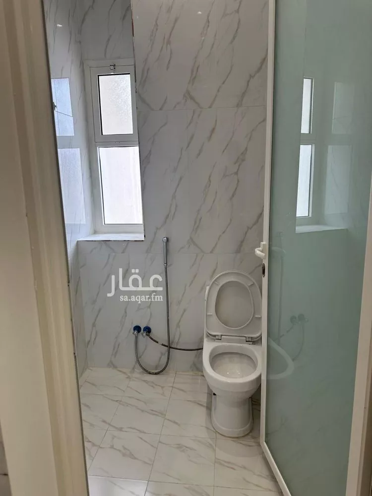 فيلا للإيجار في شارع العزيزية 19, حي العزيزية, مدينة الجبيل, المنطقة الشرقية صورة 4