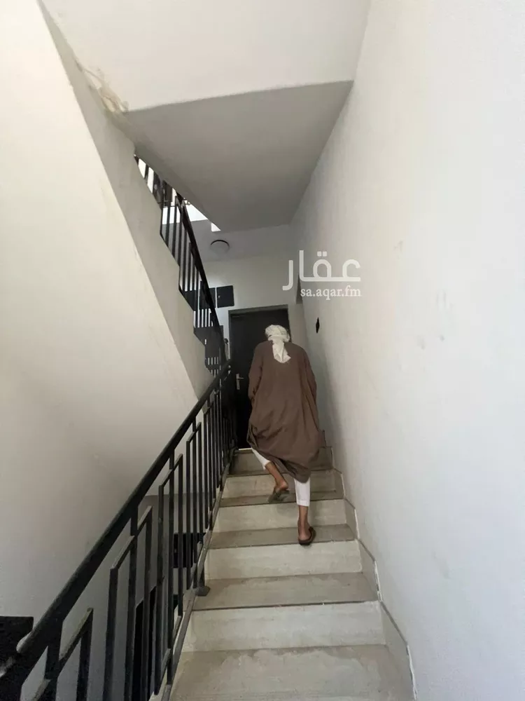 عمارة للبيع في شارع تمرة, حي الصالحية, مدينة الرياض, منطقة الرياض 15