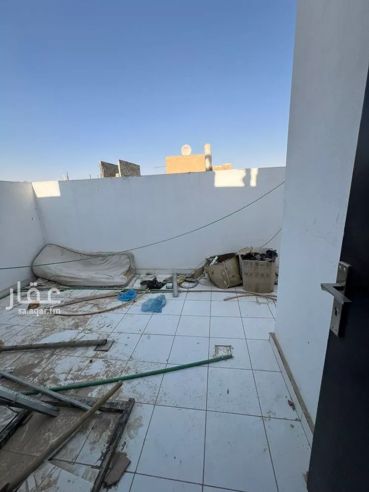 عمارة للبيع في شارع تمرة, حي الصالحية, مدينة الرياض, منطقة الرياض 30