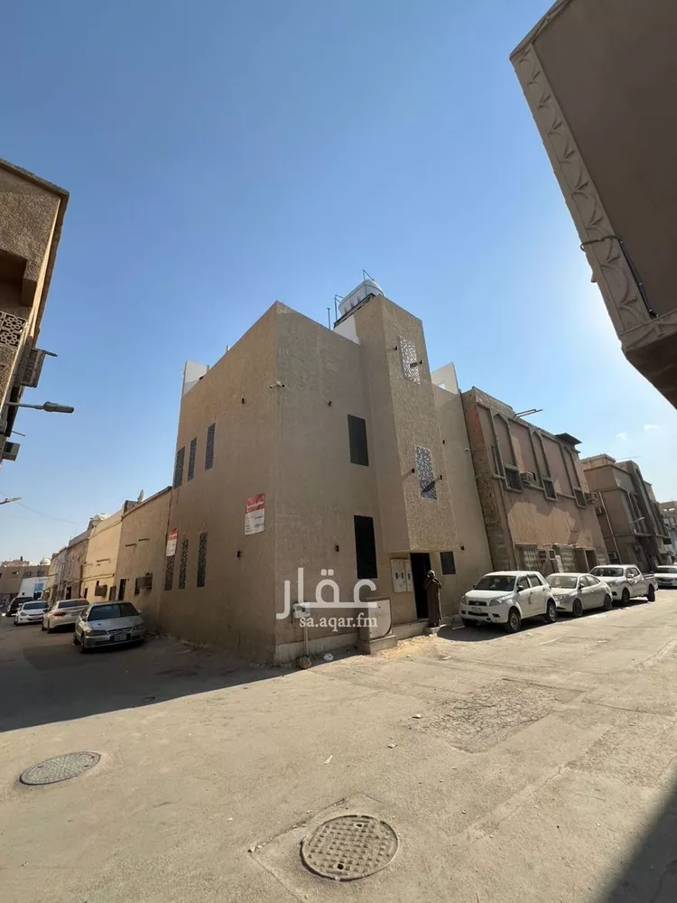 عمارة للبيع في شارع تمرة, حي الصالحية, مدينة الرياض, منطقة الرياض صورة 2