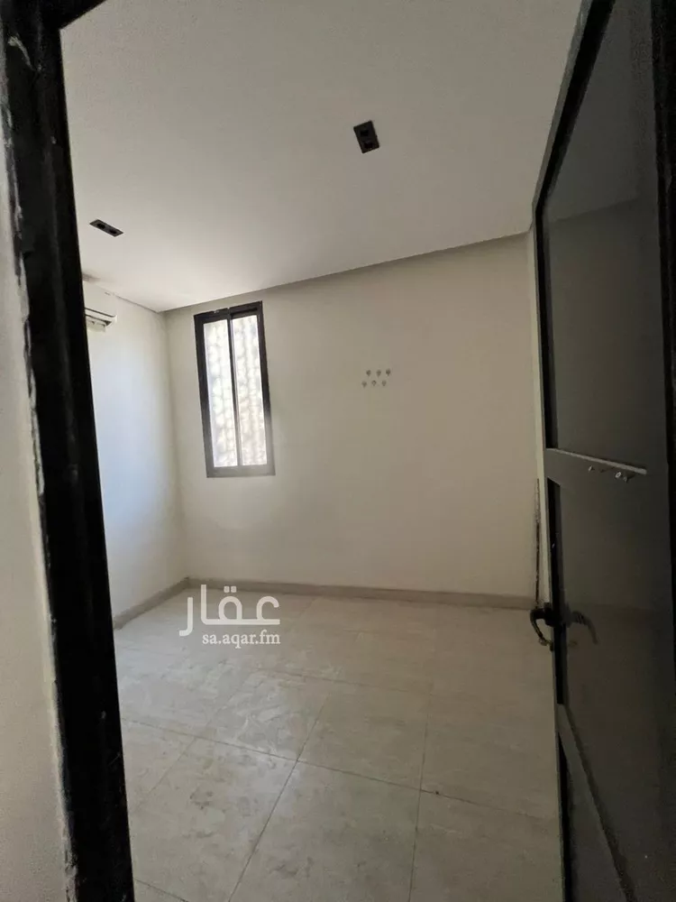 عمارة للبيع في شارع تمرة, حي الصالحية, مدينة الرياض, منطقة الرياض 9