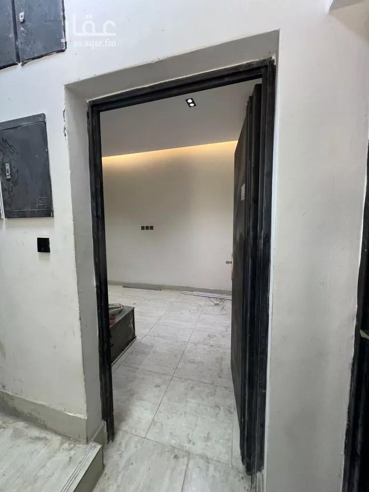 عمارة للبيع في شارع تمرة, حي الصالحية, مدينة الرياض, منطقة الرياض صورة 3