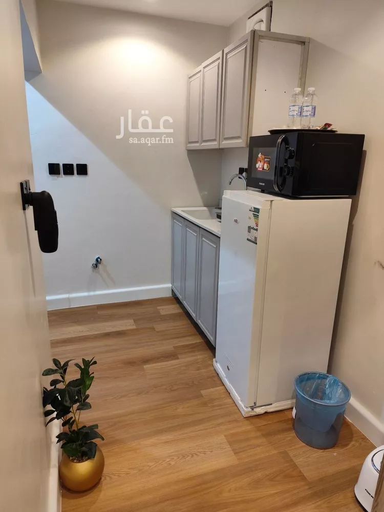 شقة للإيجار في شارع عبدالله بن حسن آل الشيخ, حي المصيف, مدينة الرياض, منطقة الرياض صورة 3