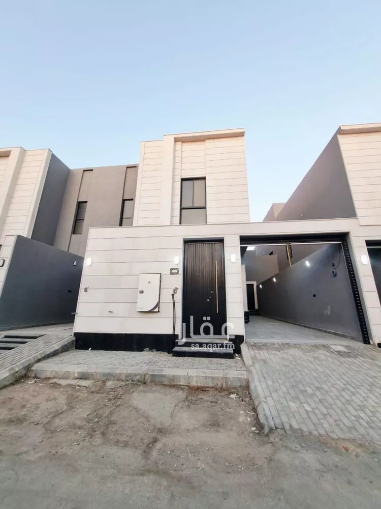 دور للبيع في شارع فارس العشيره, حي طويق, مدينة الرياض, منطقة الرياض