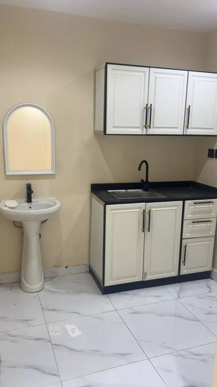 Studio for rent in Riyadh Ar Rawdah 4