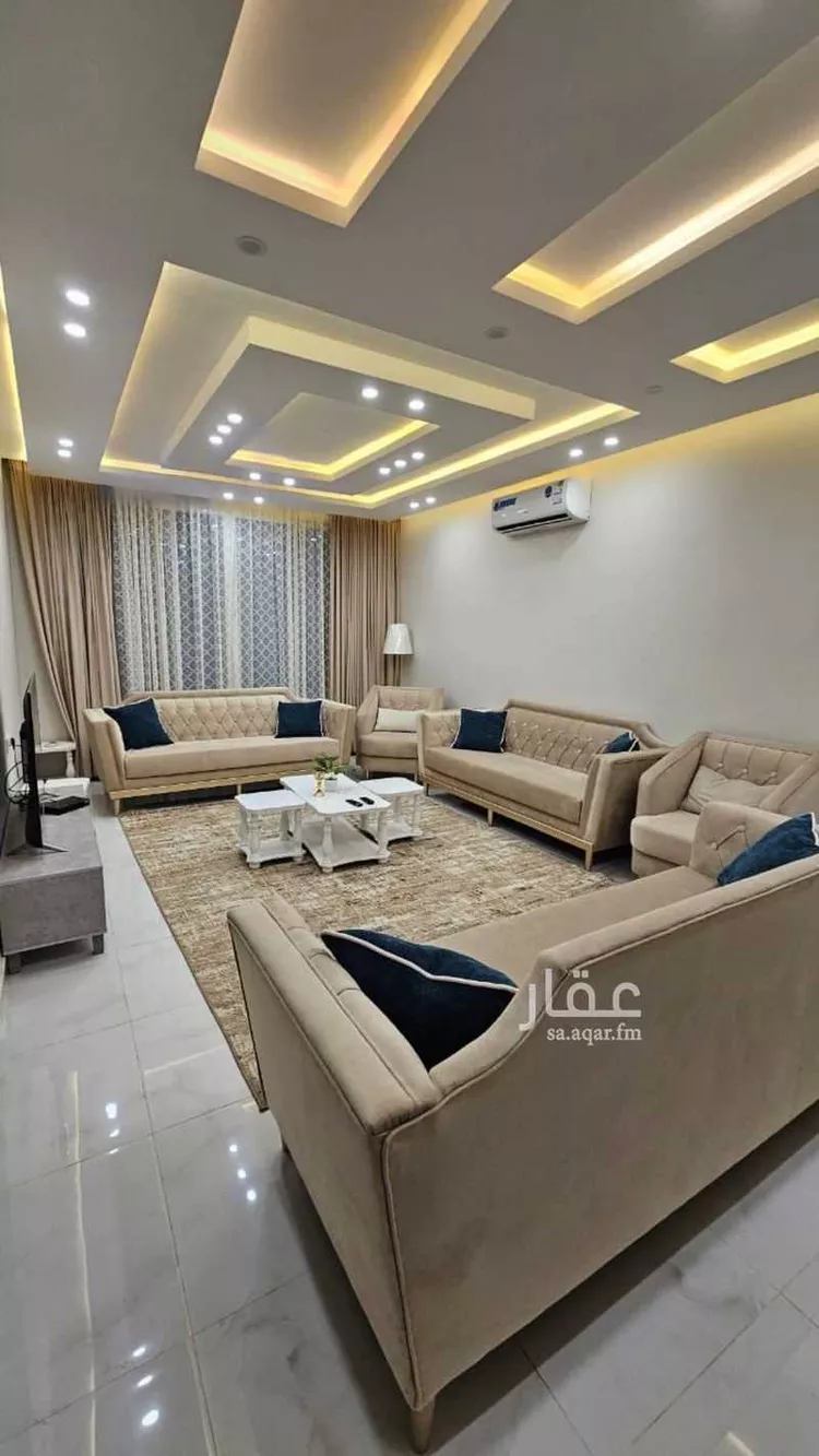 دور للبيع في شارع الشارع العام, حي الزين, مدينة أبها, منطقة عسير صورة 2