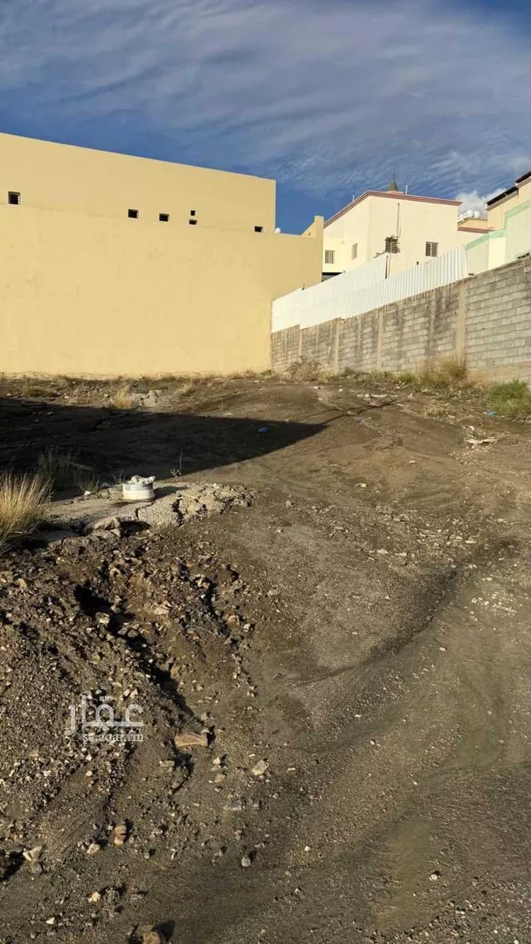 أرض للبيع في شارع عامر النميري, حي الجامعيين, مدينة خميس مشيط, منطقة عسير