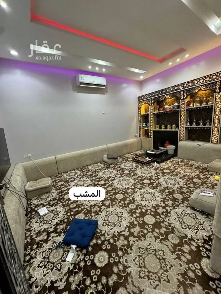 فيلا للبيع في شارع عبدالرحمن بن داود, حي الرمال, مدينة الرياض, منطقة الرياض صورة 4