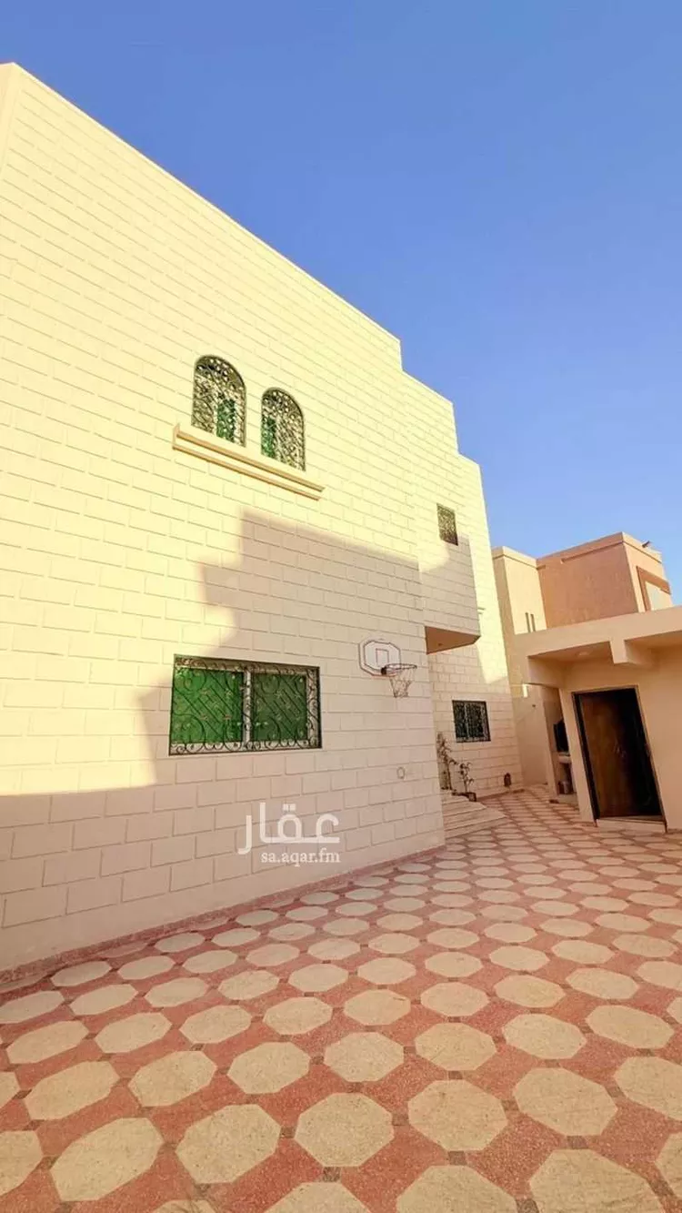 فيلا للبيع في شارع ابن المامون, حي الملك فهد, مدينة الرياض, منطقة الرياض صورة 2