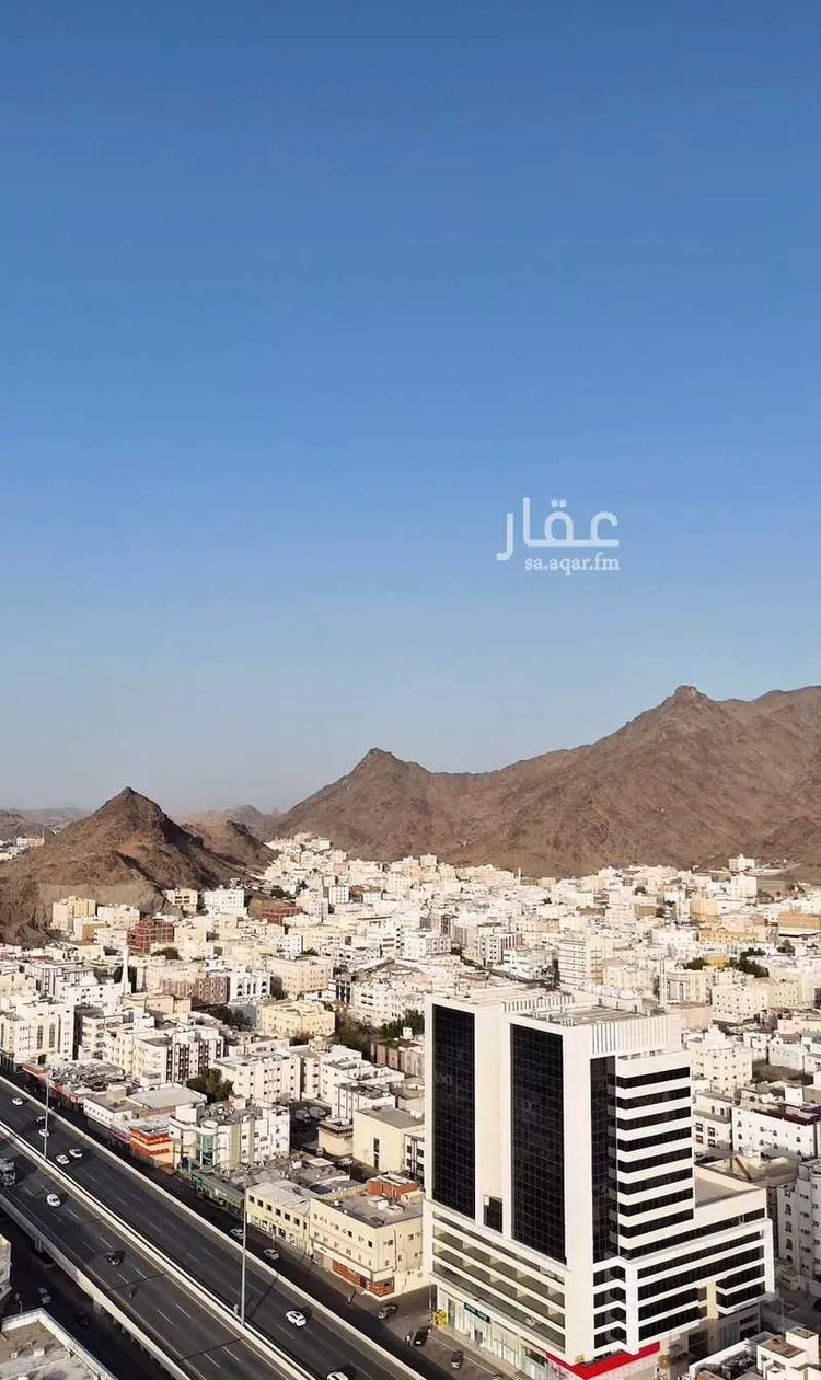 مكتب تجاري للإيجار في طريق الملك فيصل ، حي جبل النور ، مكة ، منطقة مكة المكرمة 1 صورة