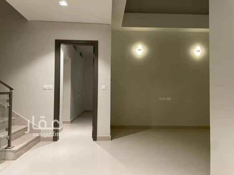 فيلا للإيجار في شارع رقم 280, حي المونسية, مدينة الرياض, منطقة الرياض صورة 2