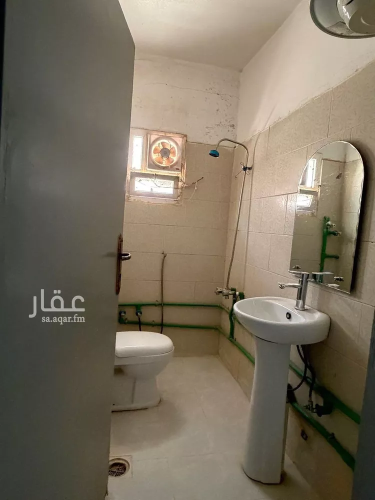 شقة للإيجار في شارع محمد المنفلوطي, حي العريجاء الغربي, مدينة الرياض, منطقة الرياض صورة 3
