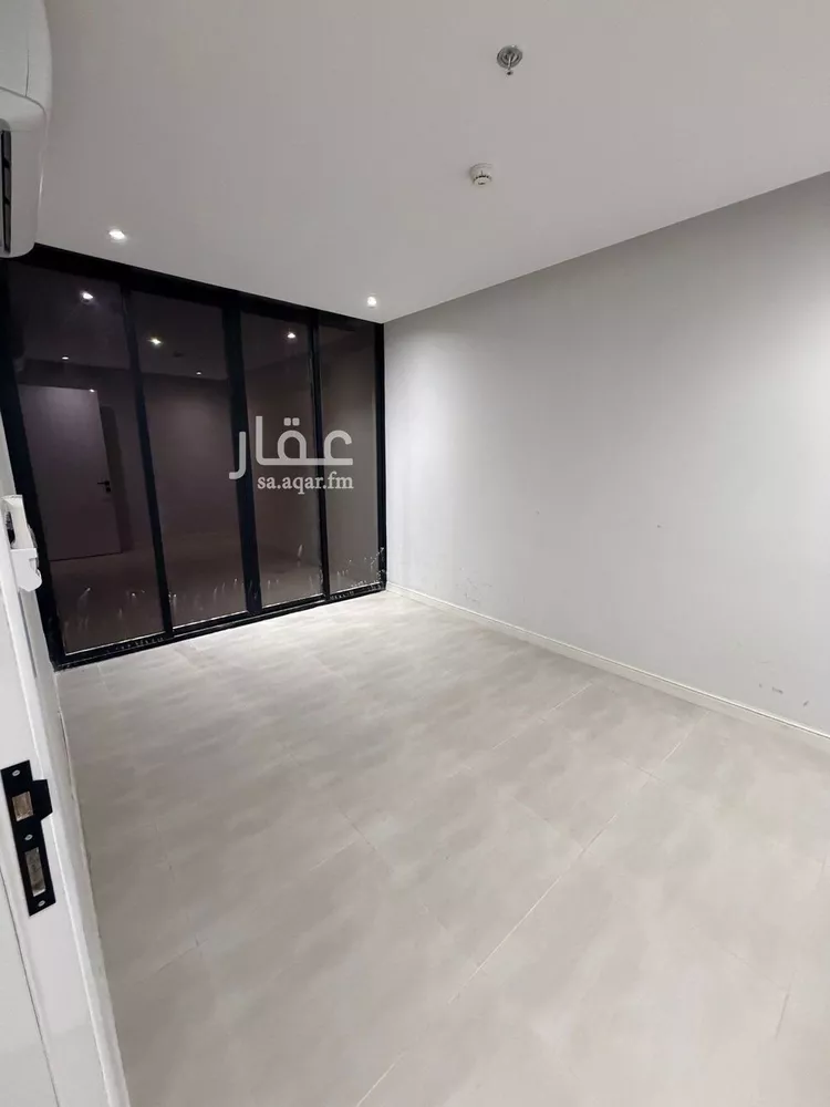 شقة للإيجار في شارع وادي هجر, حي الملقا, مدينة الرياض, منطقة الرياض 21