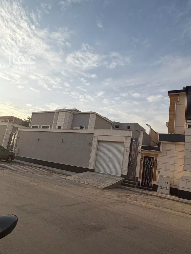 فيلا للبيع في شارع إبراهيم القوصي, حي العزيزية, مدينة الرياض, منطقة الرياض