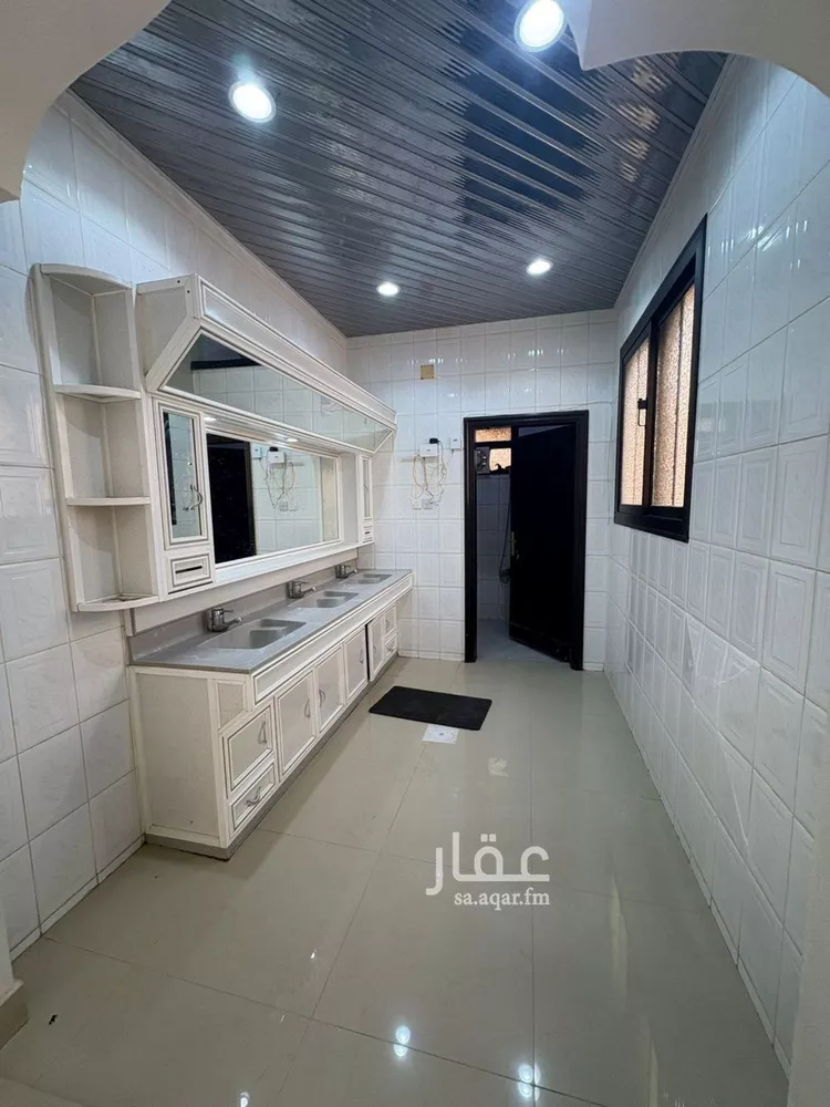 فيلا للإيجار في شارع أبي الفتح المسلمي, حي السويدي الغربي, مدينة الرياض, منطقة الرياض صورة 3
