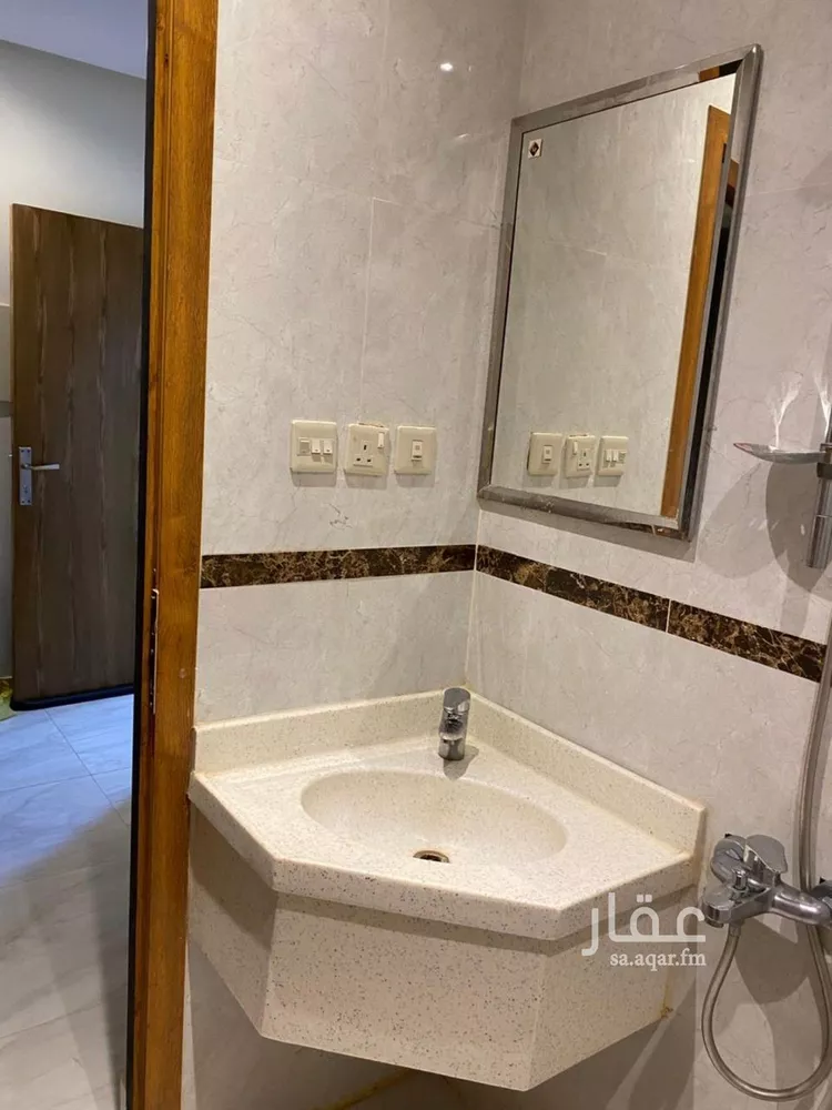شقة للإيجار في شارع الحسين المحاملي, حي السويدي, مدينة الرياض, منطقة الرياض صورة 3