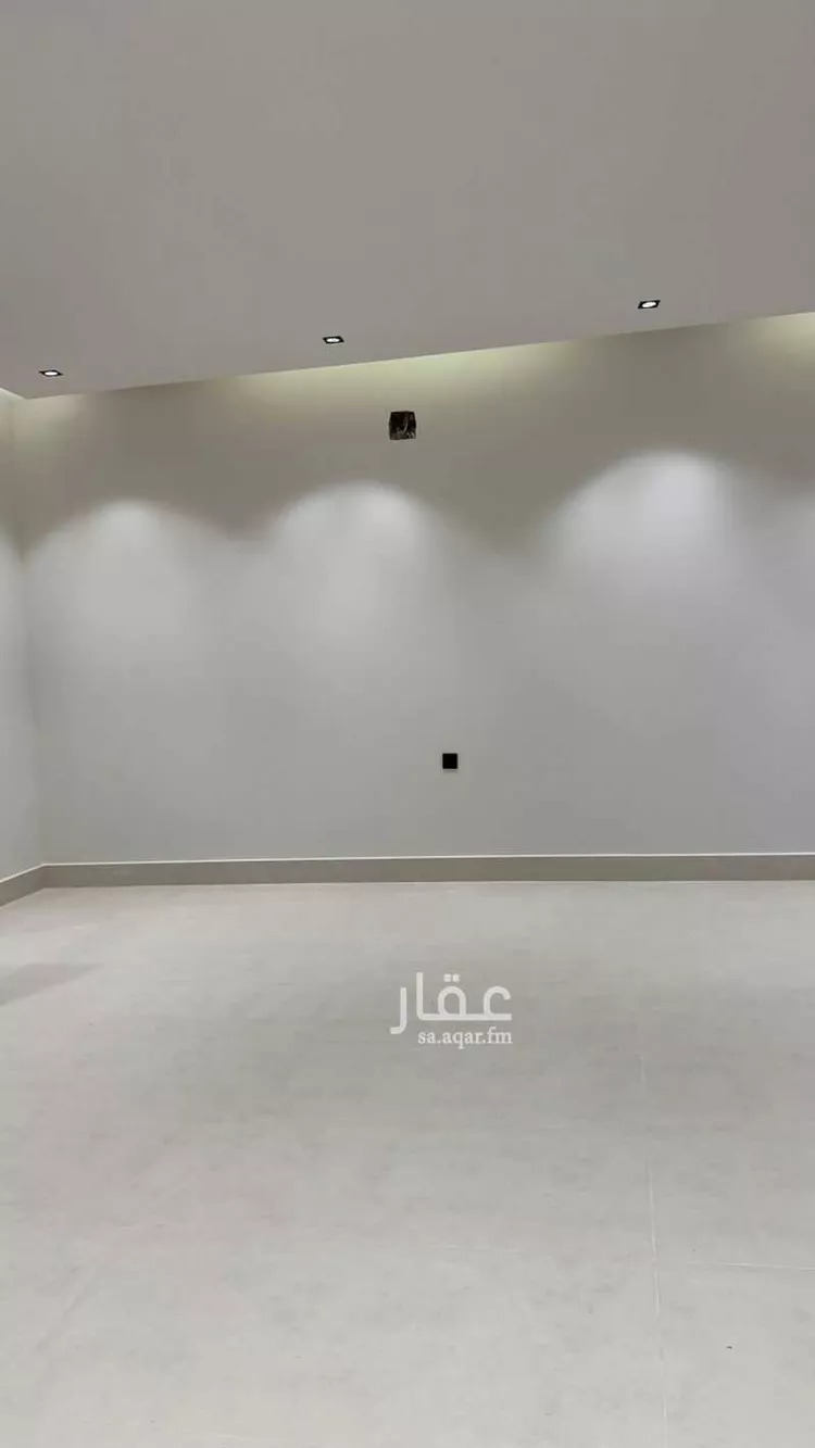 فيلا للبيع في شارع ابن عبدالقاهر, حي العارض, مدينة الرياض, منطقة الرياض صورة 4