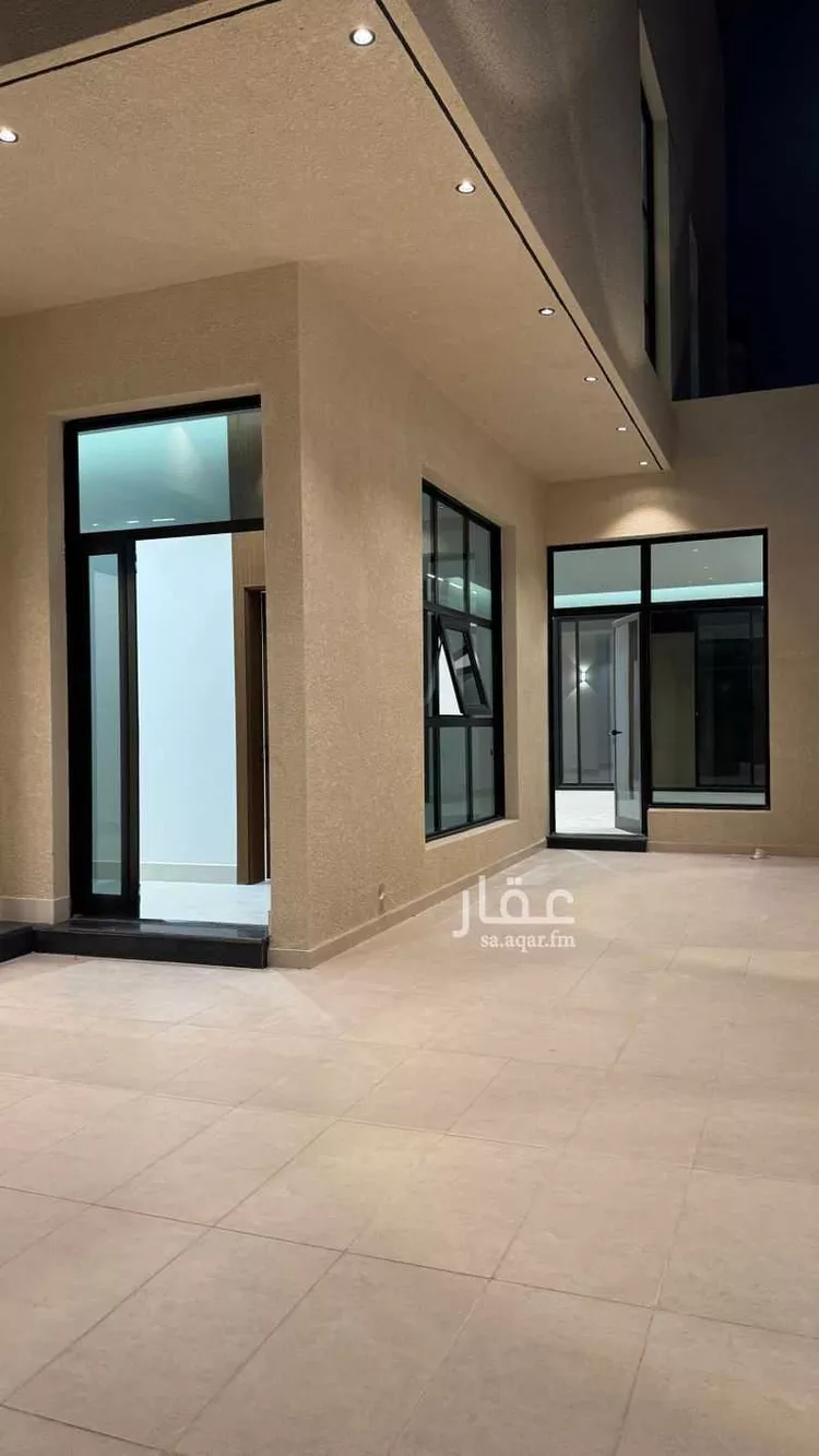 فيلا للبيع في شارع ابن عبدالقاهر, حي العارض, مدينة الرياض, منطقة الرياض صورة 2