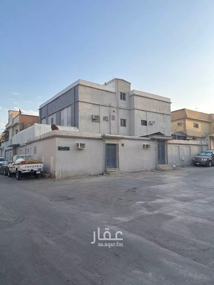 فيلا للبيع في شارع ابن المنفلوطي ، حي السويدي ، الرياض ، منطقة الرياض