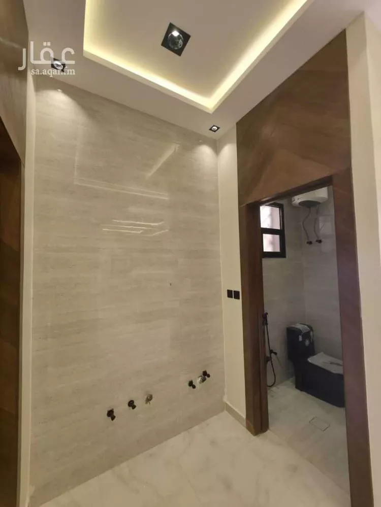 Floor for Sale in Riyadh Dahiat Namar 12