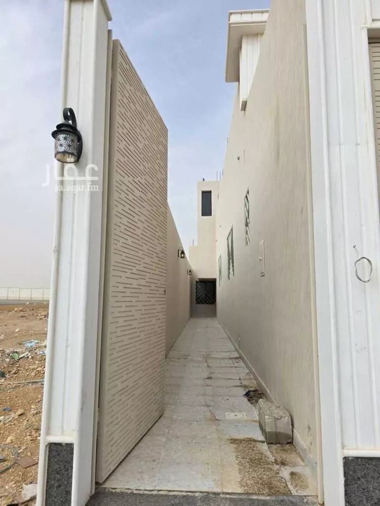 Floor for Sale in Riyadh Dahiat Namar 22