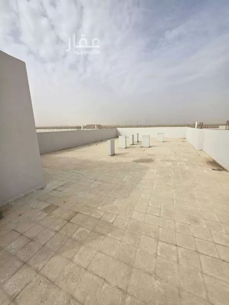 Floor for Sale in Riyadh Dahiat Namar 27