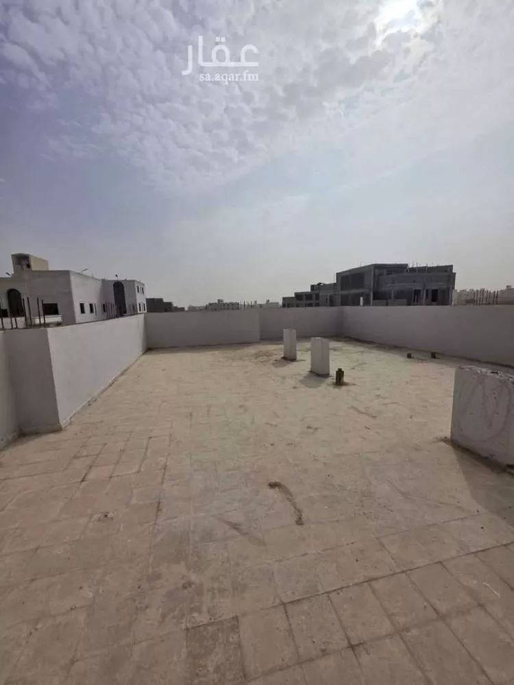 Floor for Sale in Riyadh Dahiat Namar 14