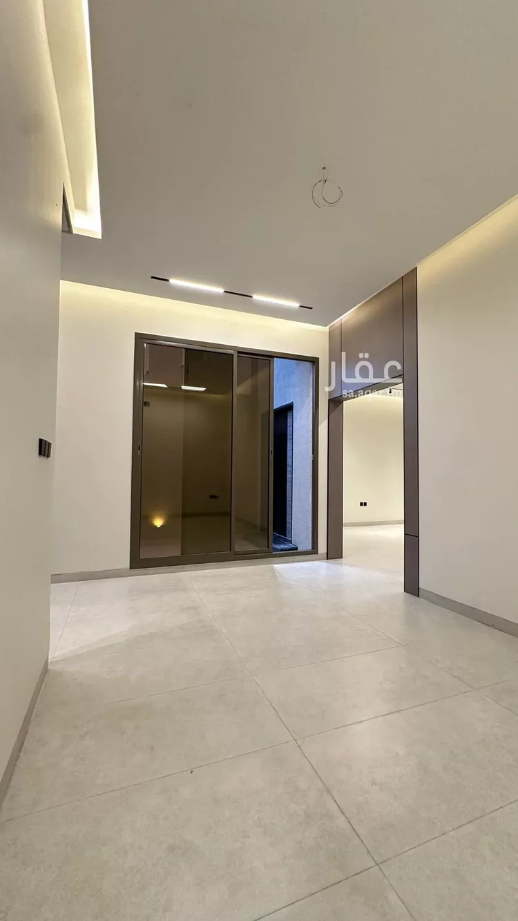 Floor for Sale in Riyadh Ghirnatah 7