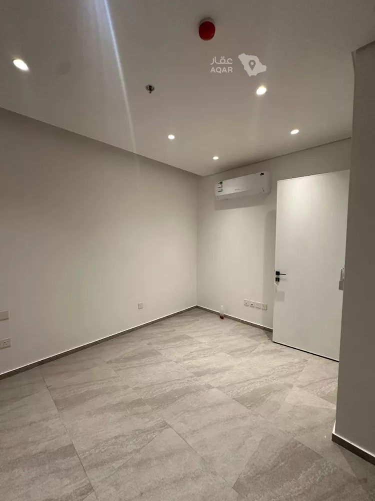 فيلا للإيجار في شارع ام الحمام, حي أم الحمام الغربي, مدينة الرياض, منطقة الرياض 13