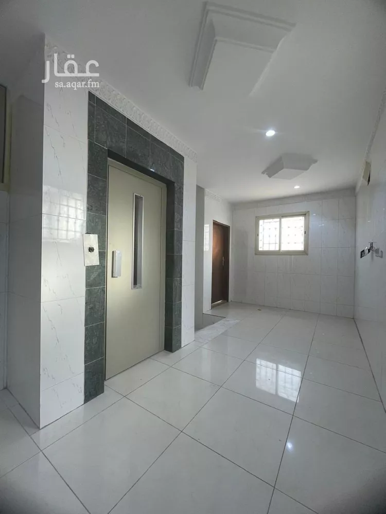 شقة للإيجار في شارع يثرب, حي بدر, مدينة الرياض, منطقة الرياض 7