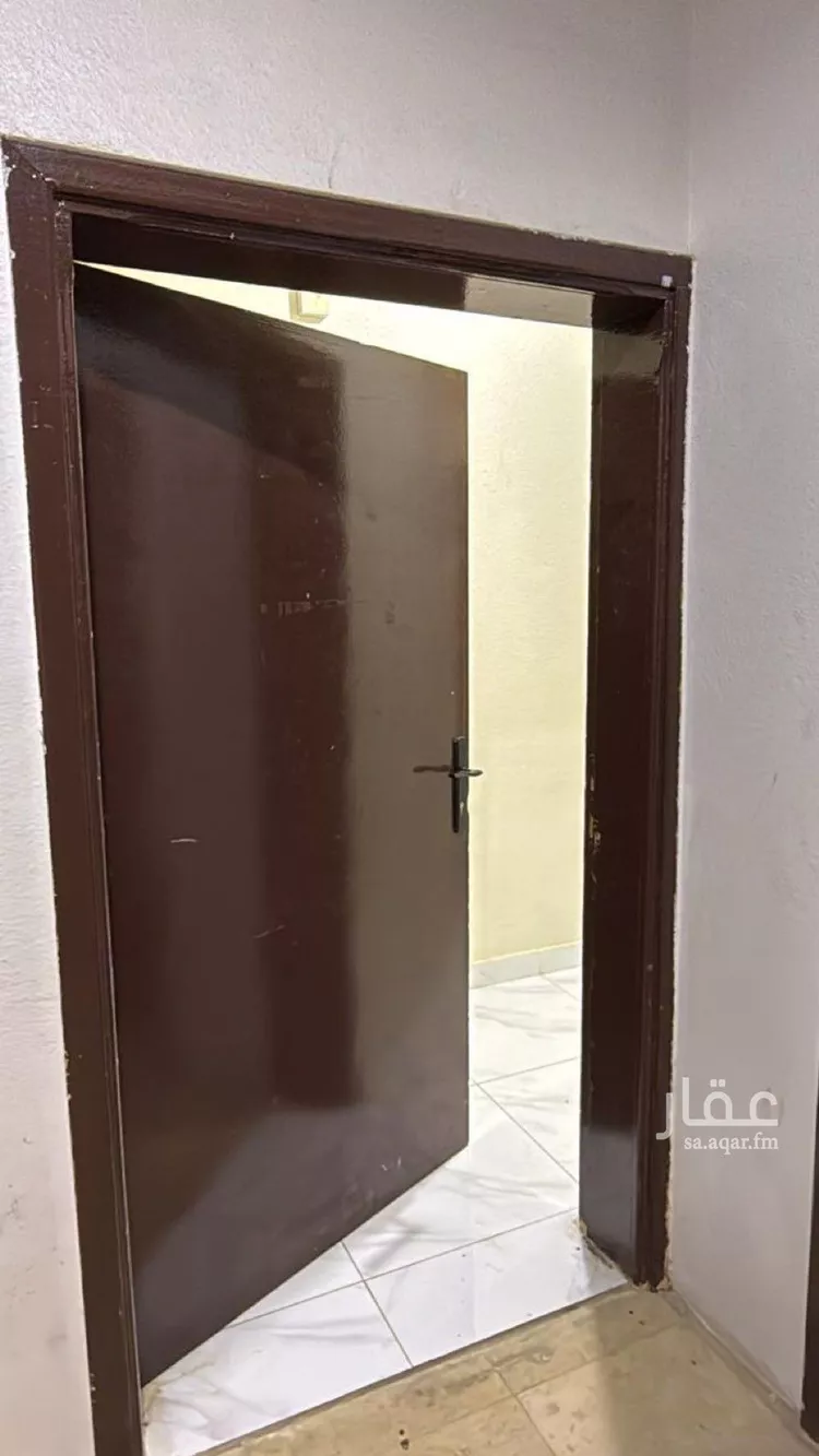 شقة للإيجار في شارع ابن تيمية, حي بدر, مدينة الرياض, منطقة الرياض صورة 2