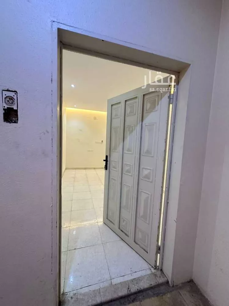 شقة للإيجار في شارع الشيخ عبدالعزيز بن محمد بن علي, حي ظهرة البديعة, مدينة الرياض, منطقة الرياض صورة 4