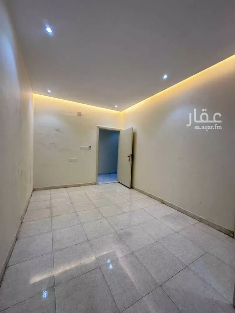 شقة للإيجار في شارع الشيخ عبدالعزيز بن محمد بن علي, حي ظهرة البديعة, مدينة الرياض, منطقة الرياض