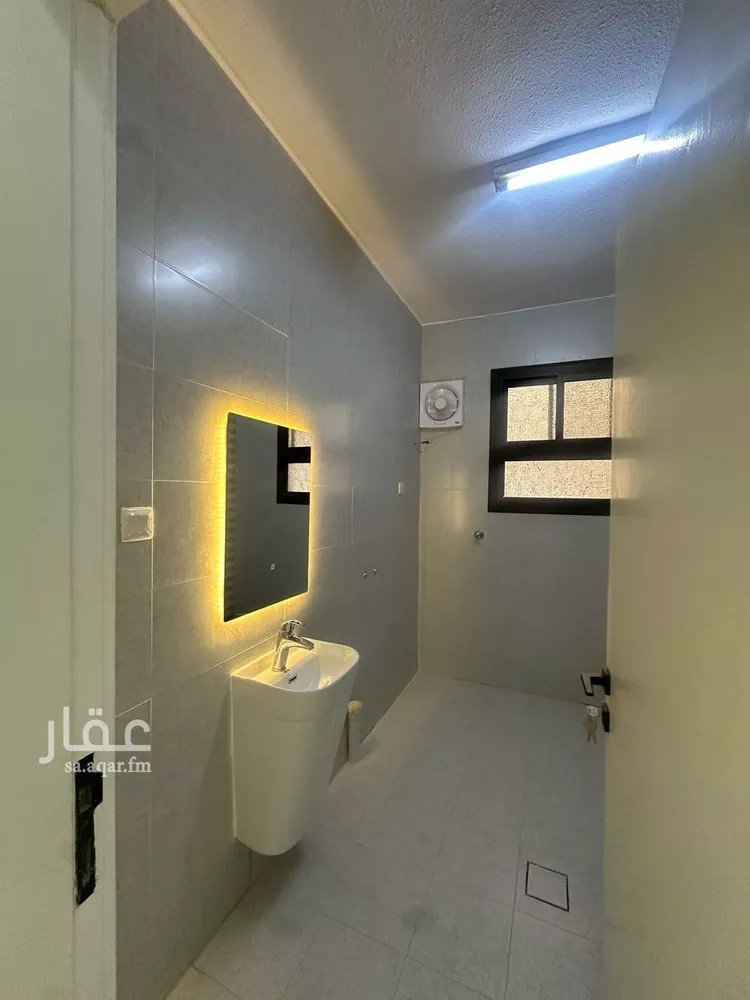 دور للإيجار في شارع طاهر النويري, حي الخليج, مدينة الرياض, منطقة الرياض 11
