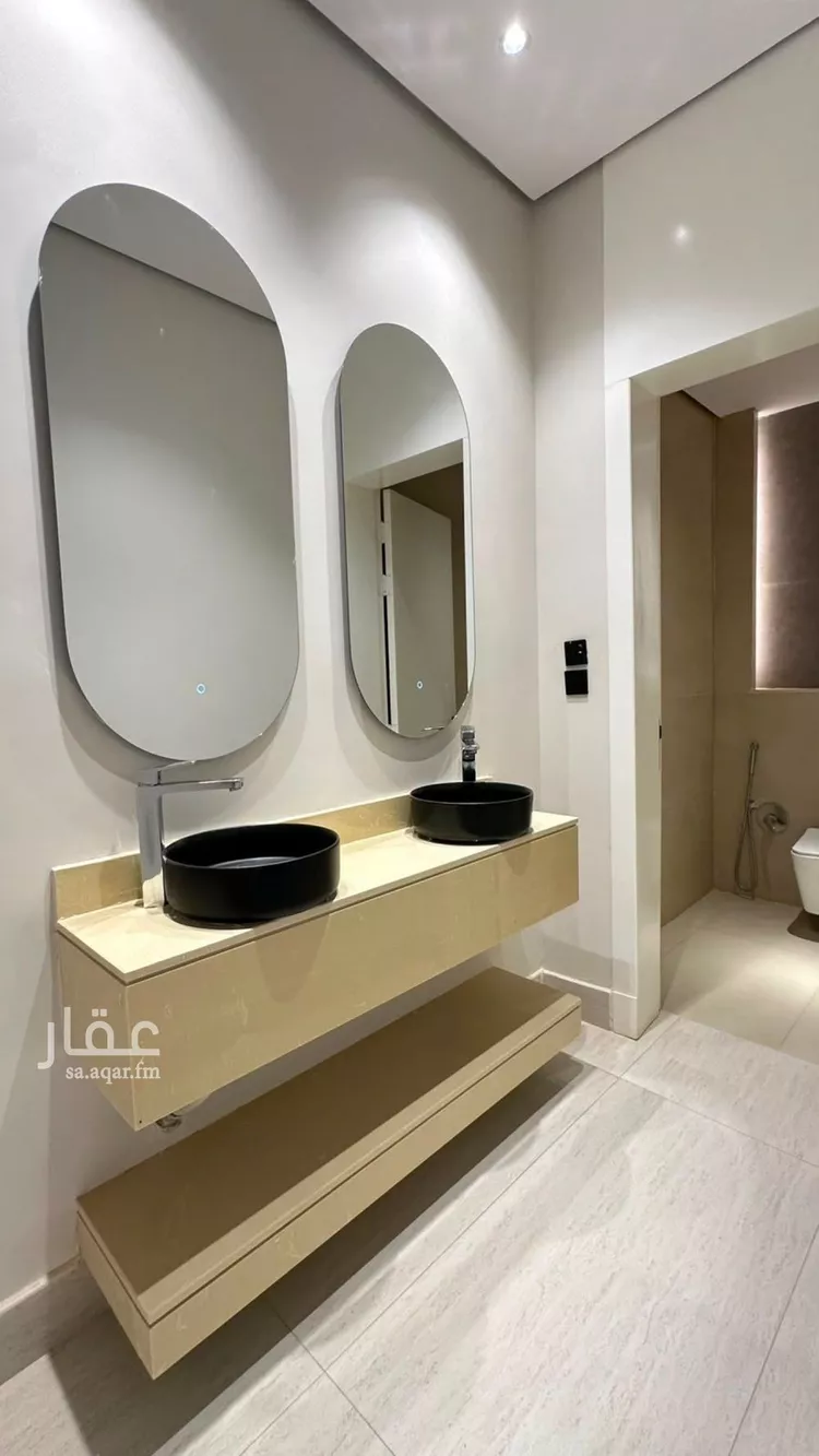 دور للبيع في شارع الجنادريه, حي الجنادرية, مدينة الرياض, منطقة الرياض 7