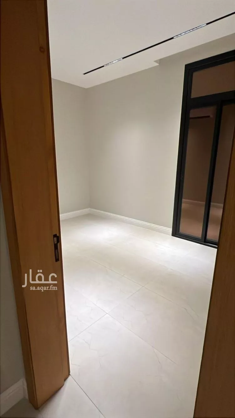 فيلا للإيجار في شارع يوسف السيرافي, حي العارض, مدينة الرياض, منطقة الرياض صورة 3