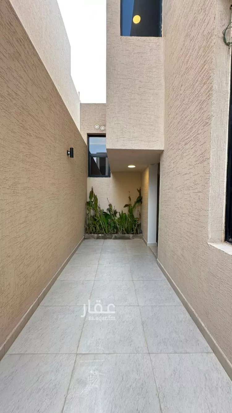 دور للبيع في شارع الجنادريه, حي الجنادرية, مدينة الرياض, منطقة الرياض صورة 2