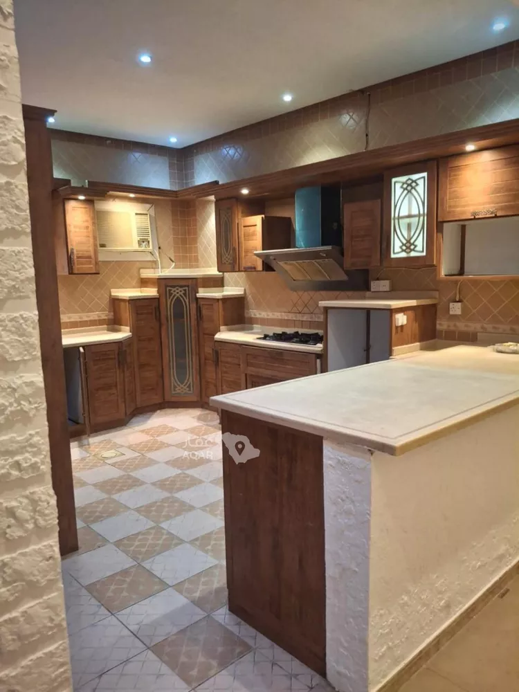 Floor for Rent in Riyadh Qurtubah 4