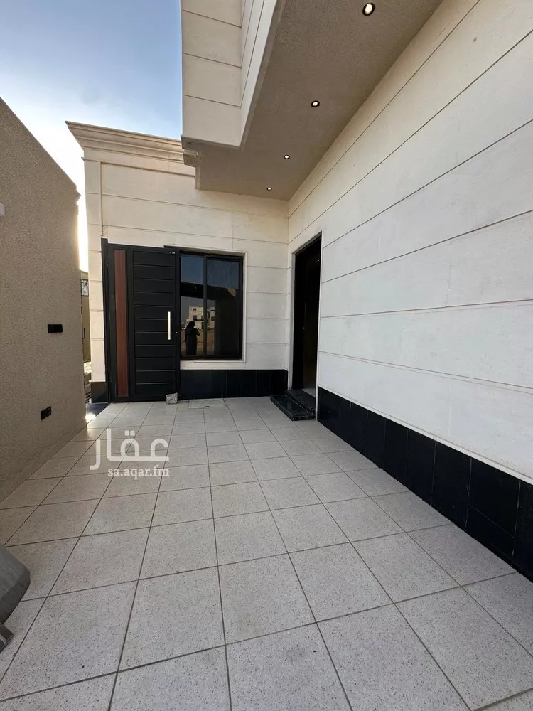 فيلا للبيع في شارع المعيزيله, حي المعيزيلة, مدينة الرياض, منطقة الرياض صورة 2