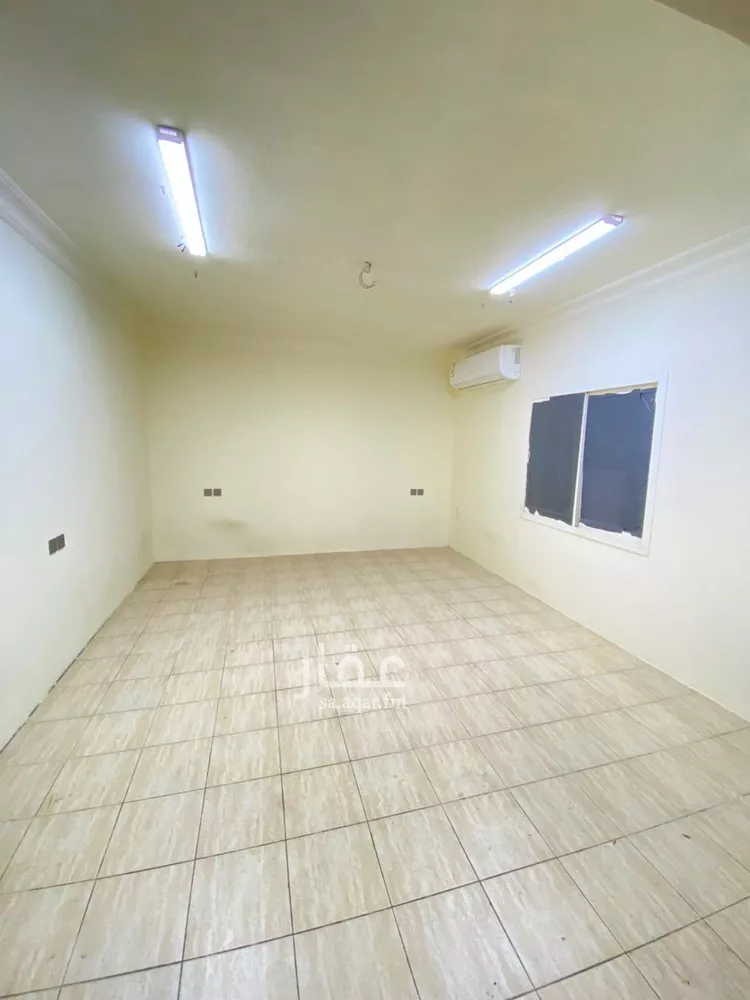 شقة للإيجار في شارع جرير بن عبدالله البجلي, حي مغرزات, مدينة الرياض, منطقة الرياض صورة 2