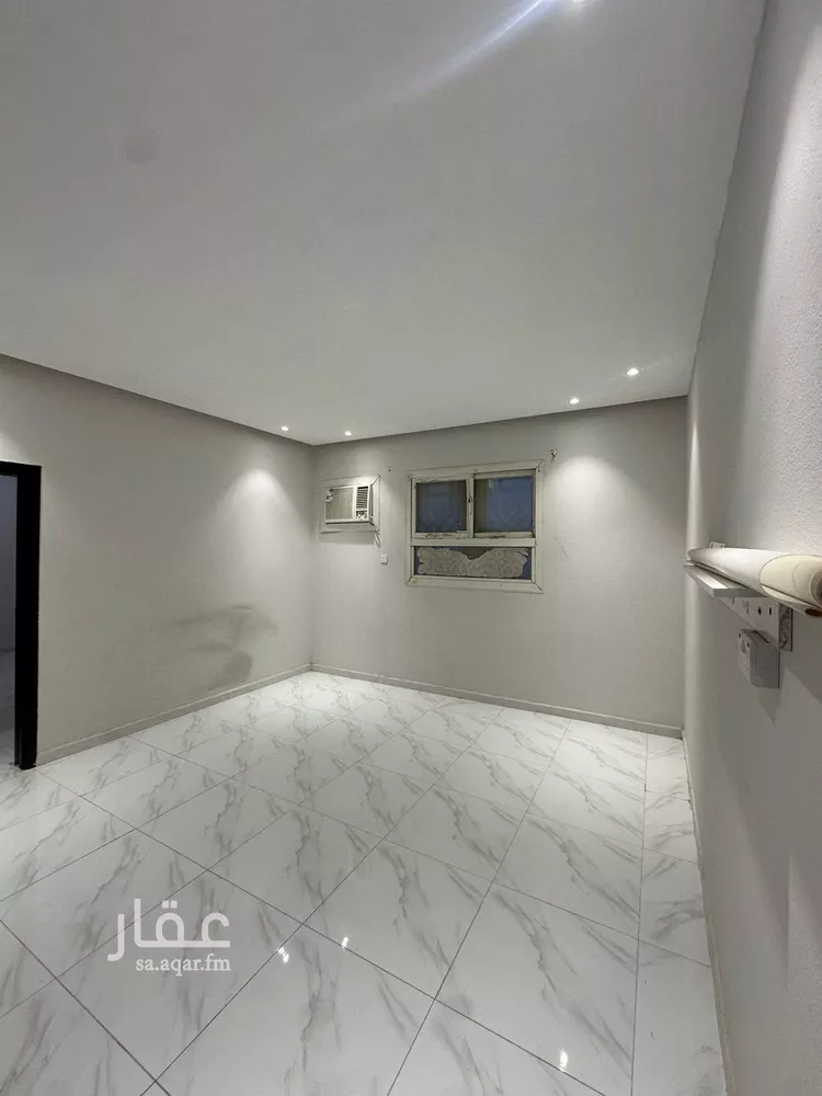 شقة للإيجار في شارع قس بن ساعدة, حي الملك فيصل, مدينة الرياض, منطقة الرياض صورة 3